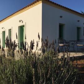 Villa Lemonia - Guest House, hotell i Aroniadika