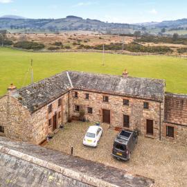 Stable Cottage - B6062, hotel in Pooley Bridge