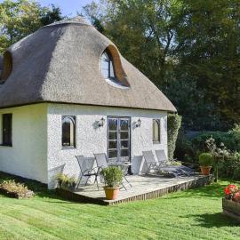 Heathfield Lodge: Bransgore şehrinde bir otel