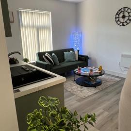 124A The Luxury Suite 1st floor modern apartment