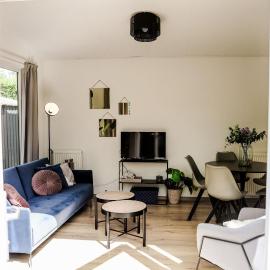 Stijlvol Tiny House Zeeland - Centraal gelegen VP022, hotel a heinkenszand