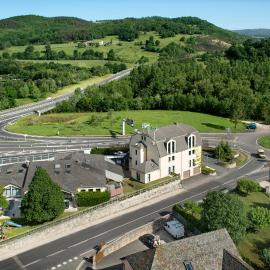 Viesnīca Hôtel-Restaurant Le Calice Du Gevaudan - A75 pilsētā Banassac