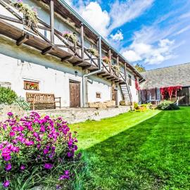 Apartment Spacious in Farmhouse by Interhome, hotel em Horní Planá