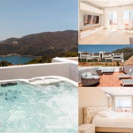 Modern Penthouse with Private Jacuzzi, Panoramic Sea and Lake Views - 8 min to Puente Romano, hotel a Istán