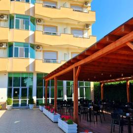 Gurguri Hotel