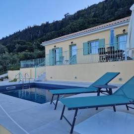 Phileo Villas, hotel v destinaci Platithriás