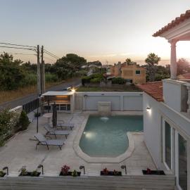 Lagoon & Deluxe Villa
