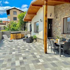 Вила Рафаела-Мартина, hotel a Dobrinishte