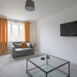 The Haven – Modern 4-Bed Home with Garden