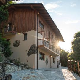 Ca d' Vetu, hotel u gradu Roccaforte Mondovì