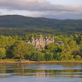 Falls of Lora Hotel, hotel em Oban