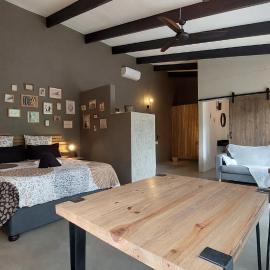 Bush Serenity Studio, hotel in Marloth Park
