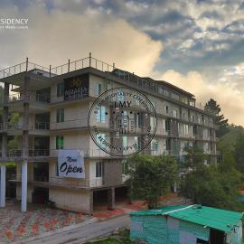 Skyline Chairlift View - Patriata New Murree by LMY, hotel in Patriata