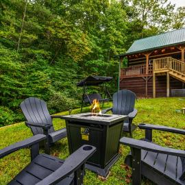 Family Cabin Views Fishing Pond