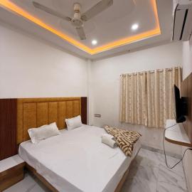 Hotel Tathaastu Palace, hótel í Ujjain