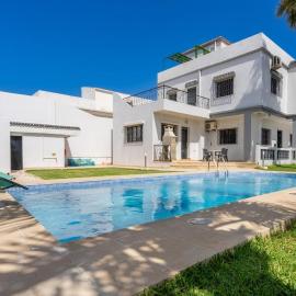 Beach View Villa with Pool-Game Room-Pool table