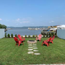 Waterfront Luxury in Town, hotel u gradu Piermont