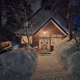 snowhere ski lodge, Hotel in Hakuba