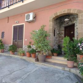 Ciuriddu Apartment