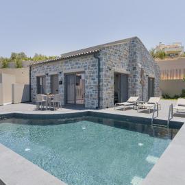 Villa Rea - With Private Heated Pool