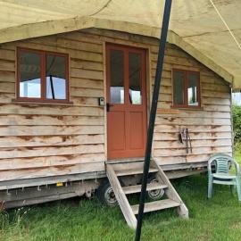 Tinkers Horn Cabin, hotel in Kington