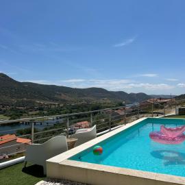 Coração d'Ouro, hotel i Torre de Moncorvo