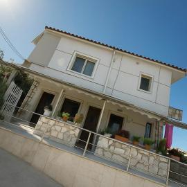 Koci Apartments