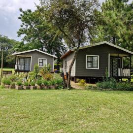 Elmscote Cottages - Cabin 2