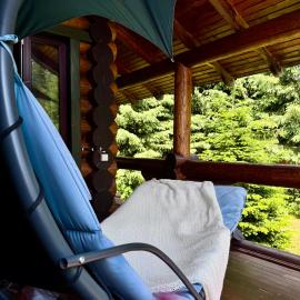 Cottage PolyaNitsa окремий котедж з каміном, hotel a Bukovel