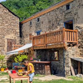 Le Mas Franc, hotel a Enveitg