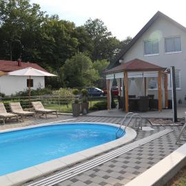 Kuća za odmor Tina, hotel u gradu Gladovec Pokupski