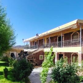 La ferme d'hôtes des lacs – hotel w mieście Sefrou