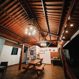 Casa en Boquete con gazebo, BBQ y fogata en el exterior - Kame House, khách sạn ở Alto Boquete