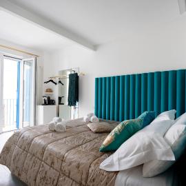Cielo | Suite con Bagno e Cucina Condivisa – Centrale