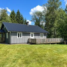 3 Bedroom Pet Friendly Home In Nässjö: Nässjö şehrinde bir otel