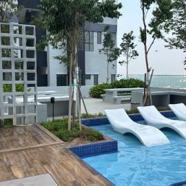 MelDy Guest House 3BR Tol Nilai with pool