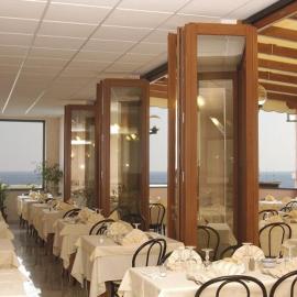 Viesnīca Hotel Ideale pilsētā Varacce