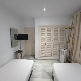 Marbella urbanización privada, hotel in Marbella
