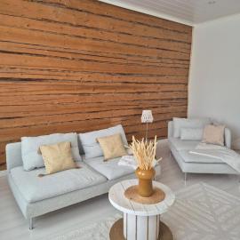 Idyllic wooden house two-room apartment, hotel din Pori