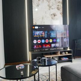 Modern Retreat in Randburg Near Northgate, Hotel in Northriding
