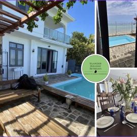 Crab's Cove beachfront villa with pool by IHR