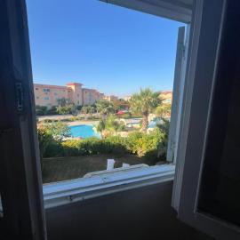 قرية الفيروز السياحيه وقرية الشروق وقرية كرير لاجون, Hotel in Dawwār Ḩalīs