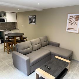 Apartment 9 - Hyper center - 1 to 6 people, hotel in Douai