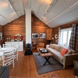 Charming cabin in Henningsvær