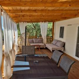 Mobile Homes Plava Laguna, hotel in Pakoštane
