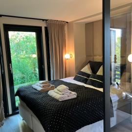 High standard and beautiful view, hotelli kohteessa Tennevika