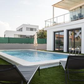 Chiva में, होटल Descubre Villa Oasis - Confort, diseño y naturaleza a un paso de Valencia