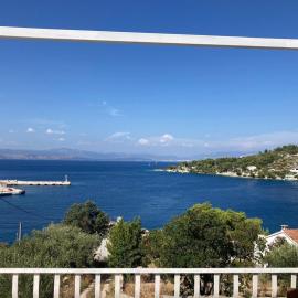 Rustic Rogac Apartment - Sea and Silence