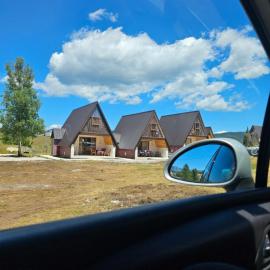 Viesnīca MaLi Raj Žabljak pilsētā Borje