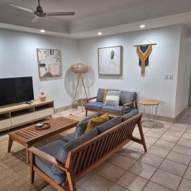 Centrally located to Noosaville and Noosa river